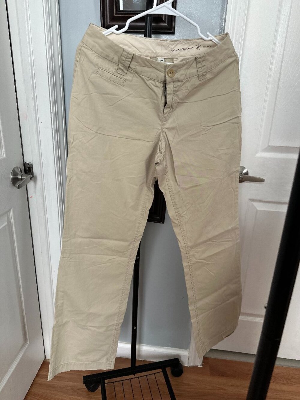 Banana Republic Khaki Pants